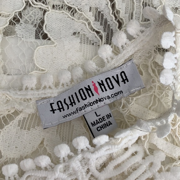 FASHION NOVA WHITE DRESS - Picture 2 of 5